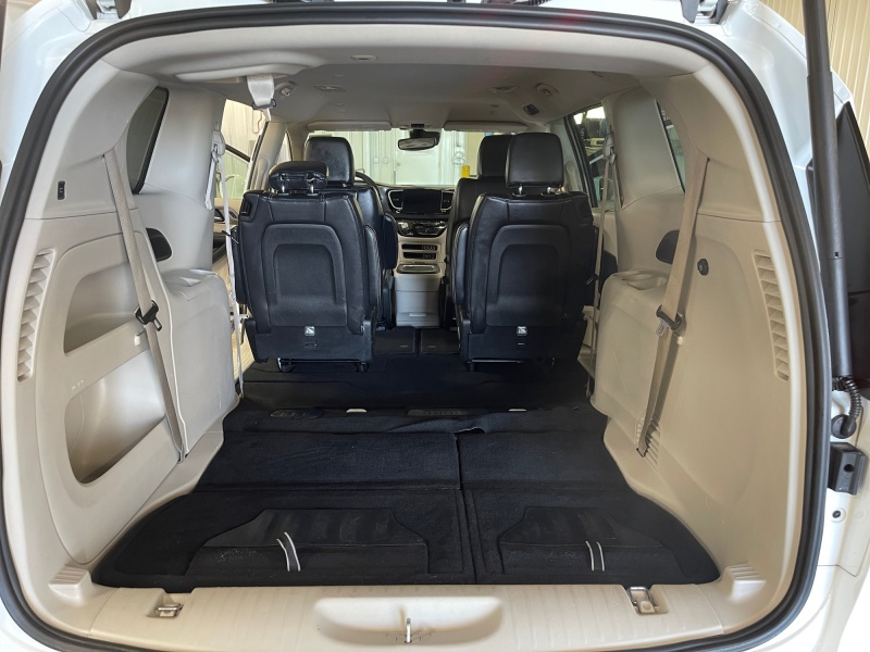 2022 Chrysler Pacifica