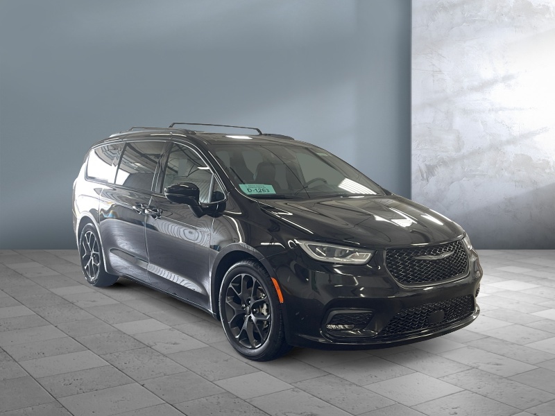 2025 Chrysler Pacifica