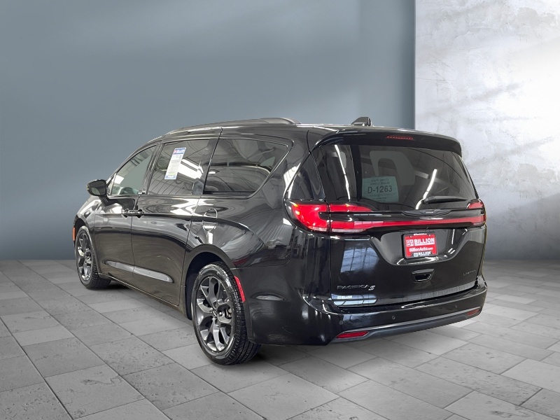 2025 Chrysler Pacifica