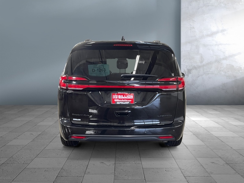 2025 Chrysler Pacifica