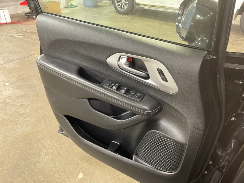 2025 Chrysler Pacifica
