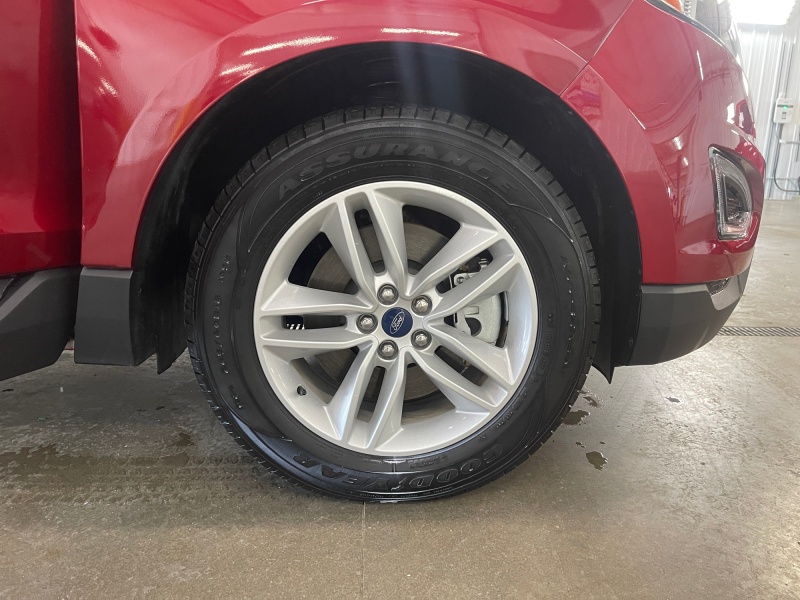 2018 Ford Edge