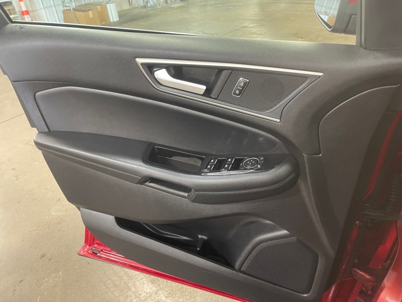 2018 Ford Edge