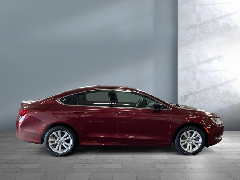2016 Chrysler 200
