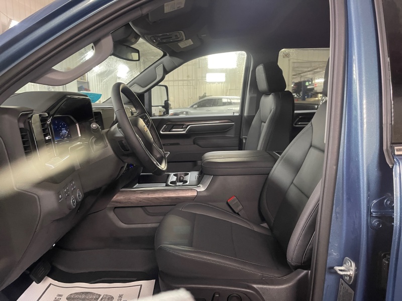 2025 Chevrolet Silverado 3500HD