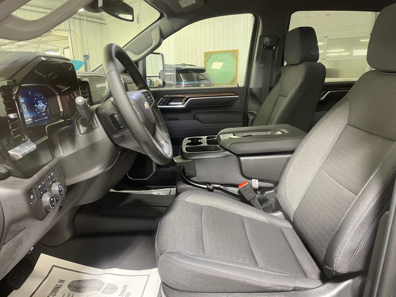 2025 Chevrolet Silverado 3500HD