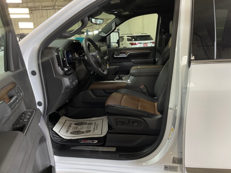 2025 Chevrolet Silverado 3500HD