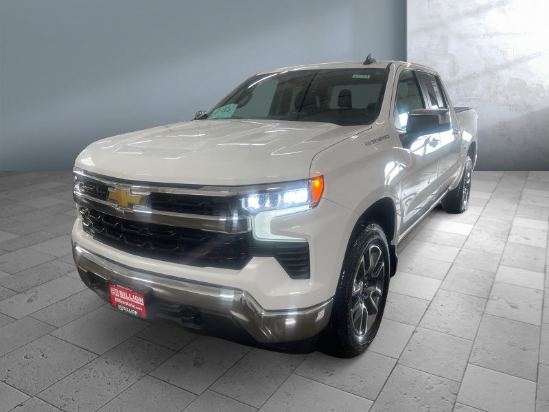 Used 2022 Chevrolet Silverado 1500 LT Trucks