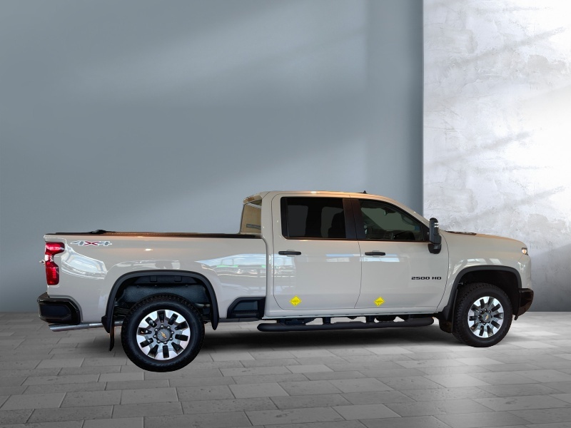 New 2026 Chevrolet Silverado 2500HD Custom Trucks