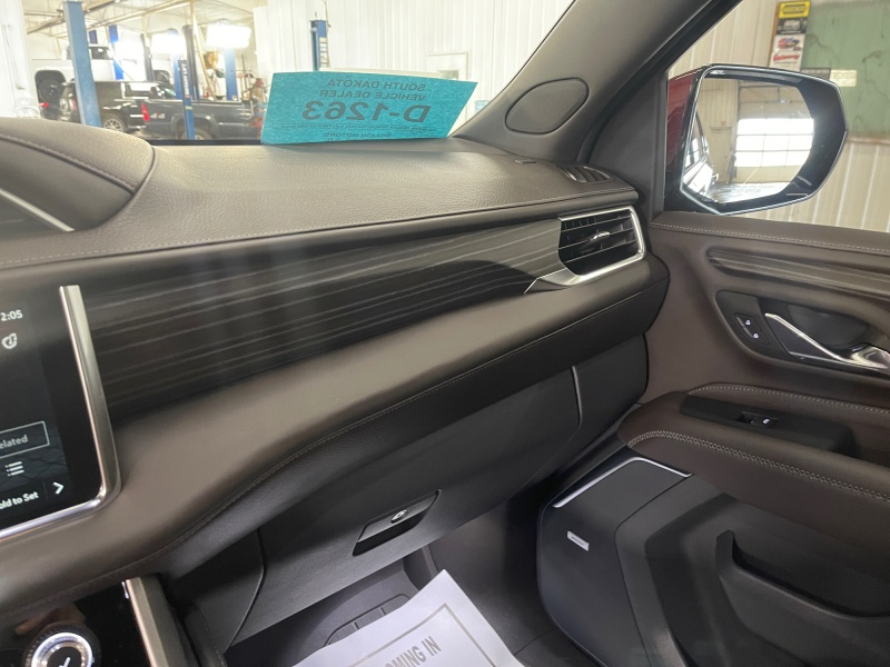 2024 GMC Yukon