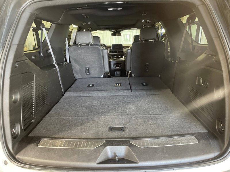 2023 Chevrolet Suburban