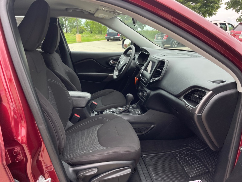 2020 Jeep Cherokee