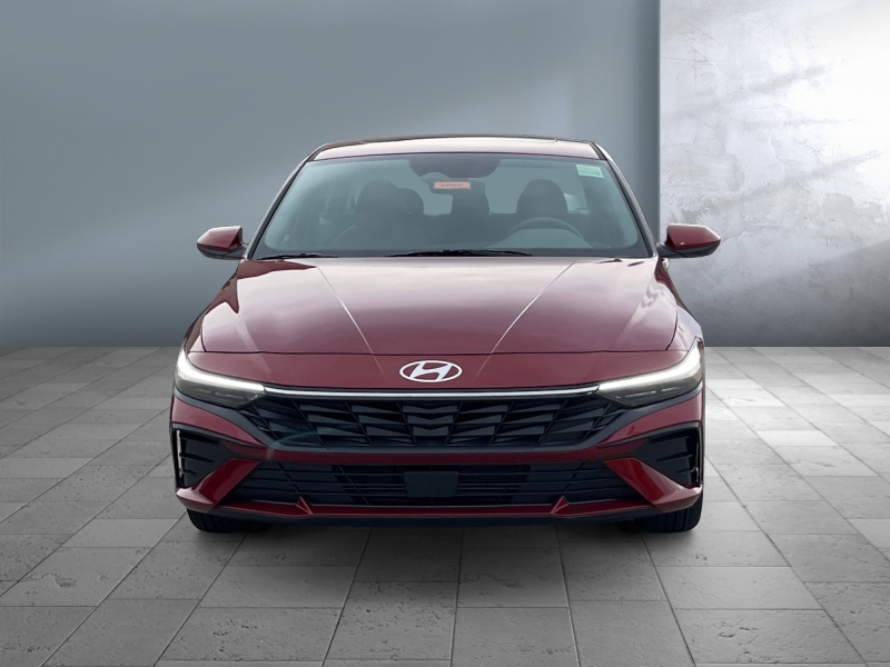 2024 Hyundai Elantra