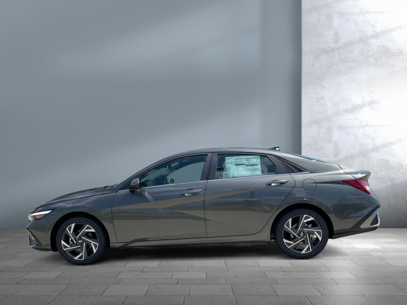 2024 Hyundai Elantra Hybrid