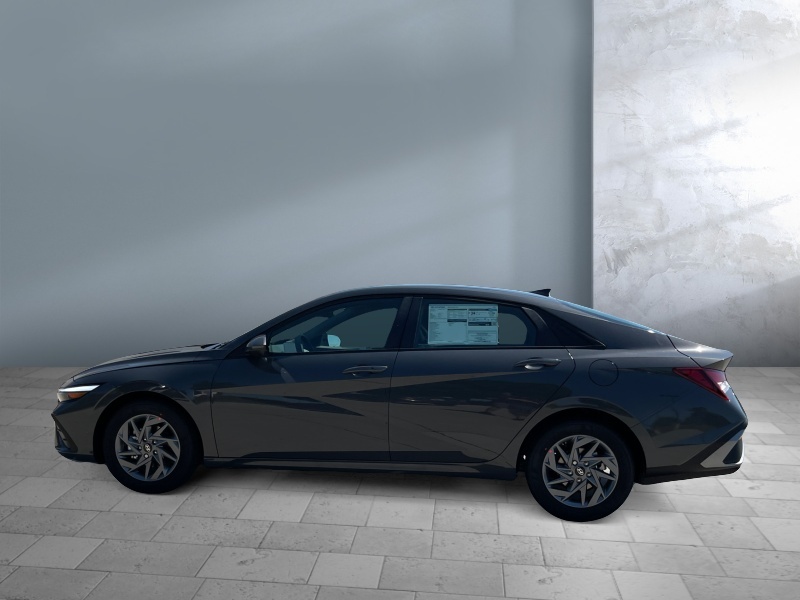 2024 Hyundai Elantra