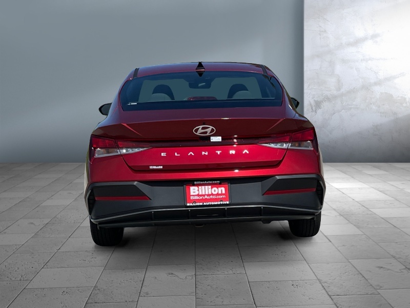 2024 Hyundai Elantra