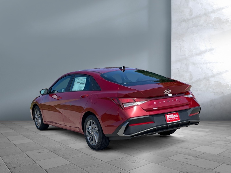 2024 Hyundai Elantra