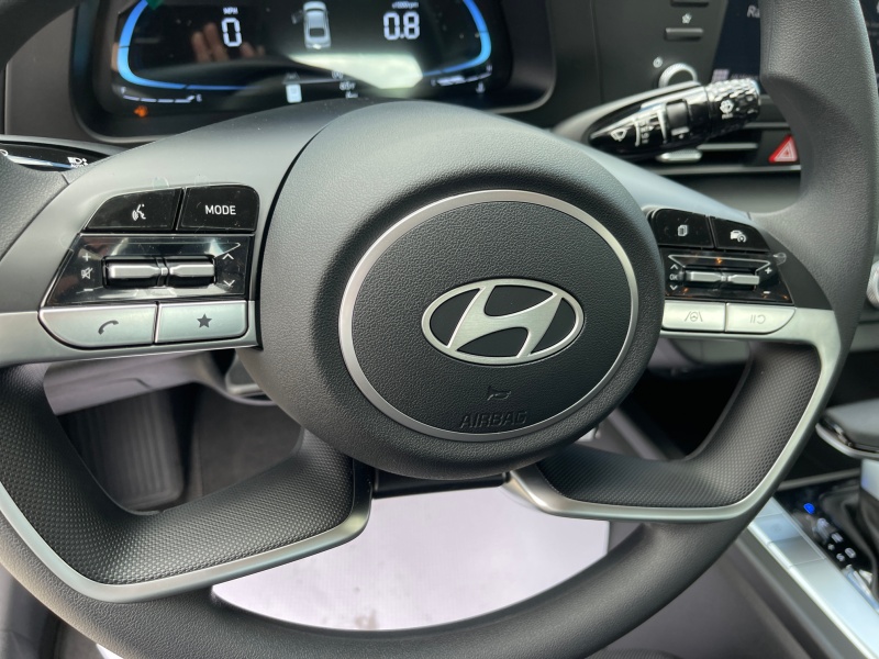 2024 Hyundai Elantra