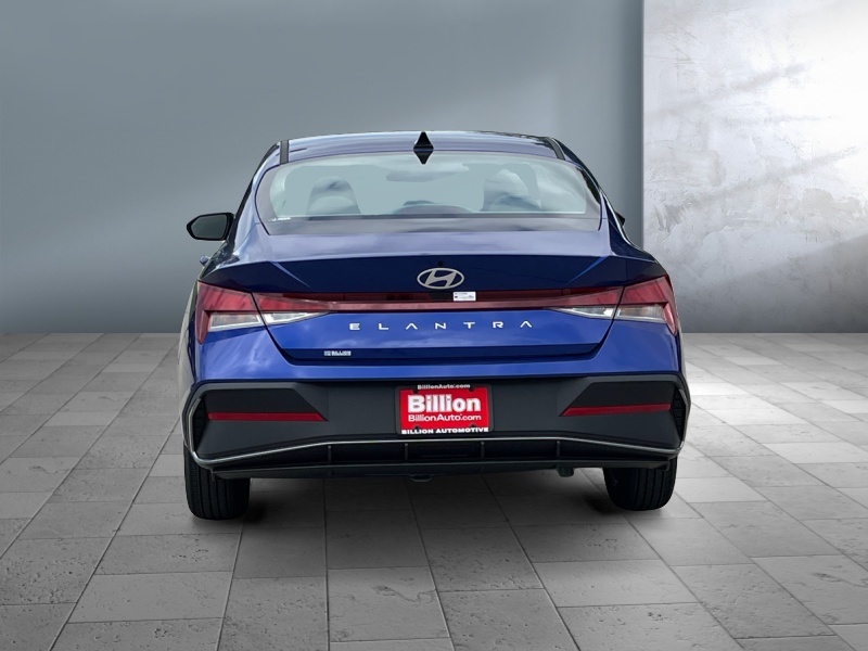 2024 Hyundai Elantra