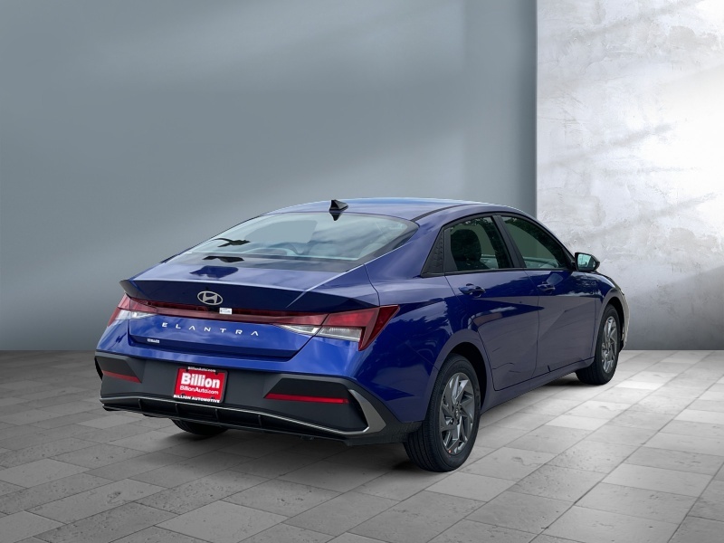 2024 Hyundai Elantra