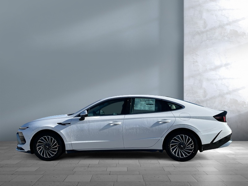 2025 Hyundai Sonata Hybrid