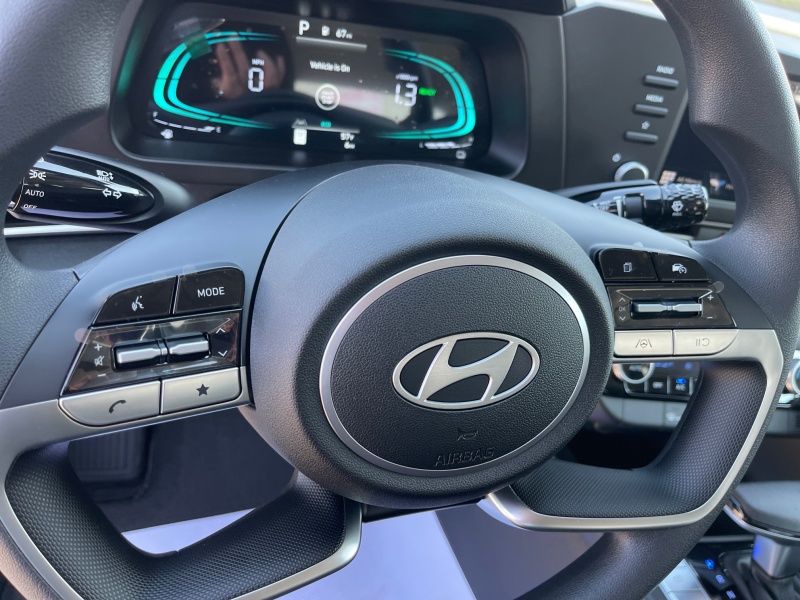 2025 Hyundai Elantra Hybrid