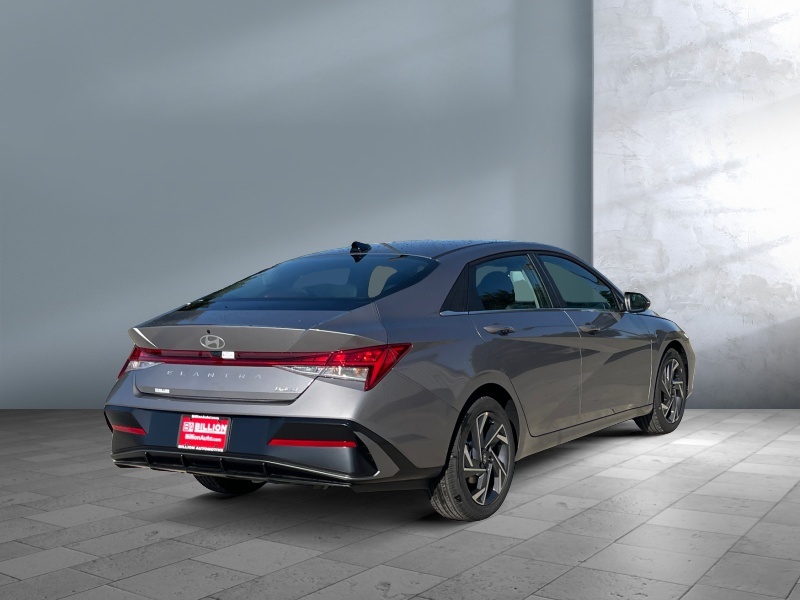 2025 Hyundai Elantra