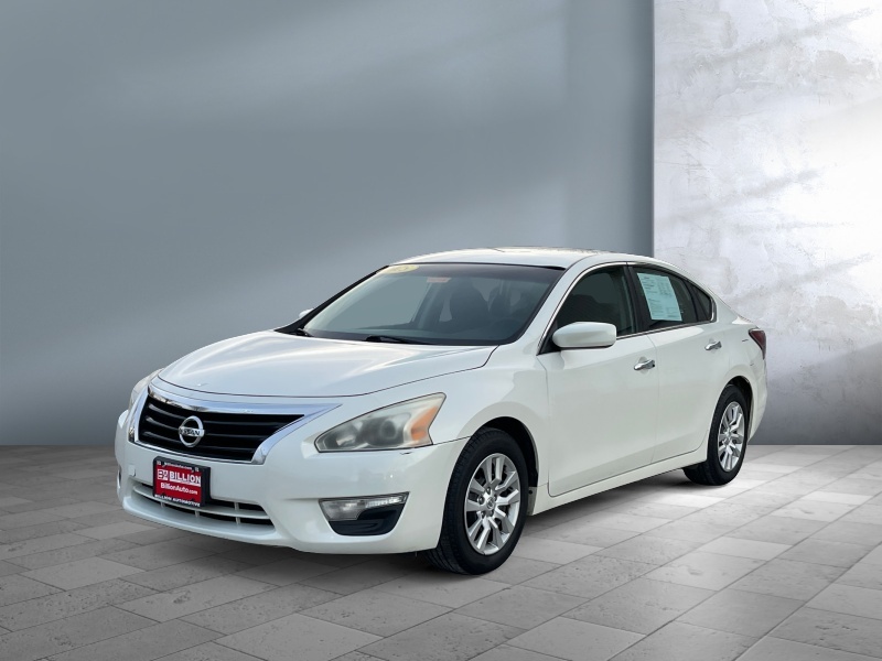 Used 2015 Nissan Altima 2.5 S Car