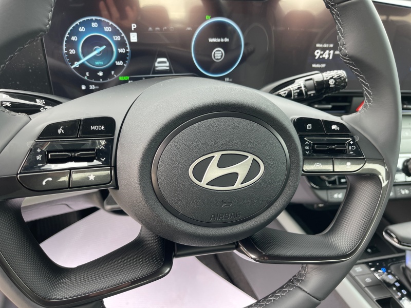 2025 Hyundai Elantra Hybrid