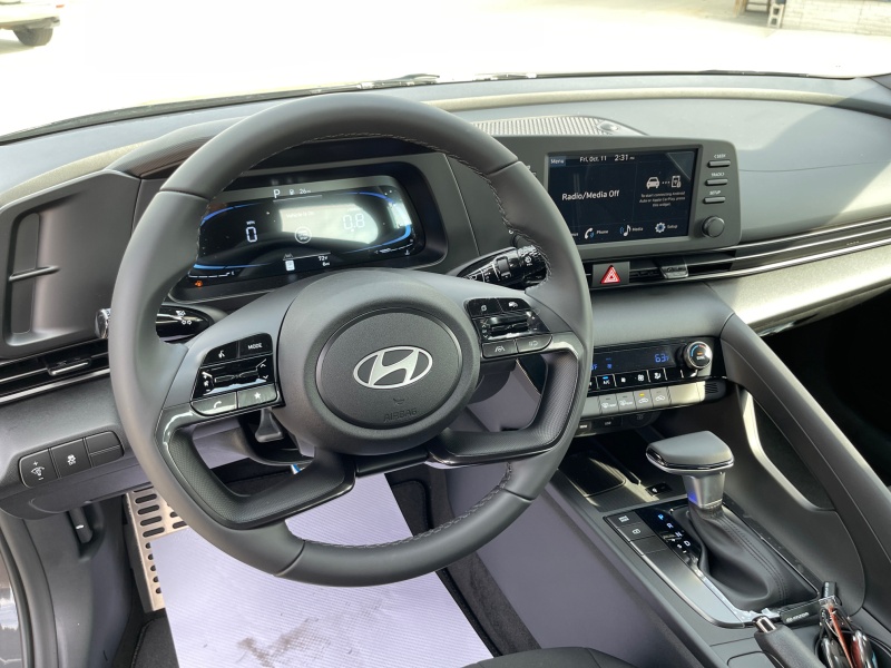 2025 Hyundai Elantra