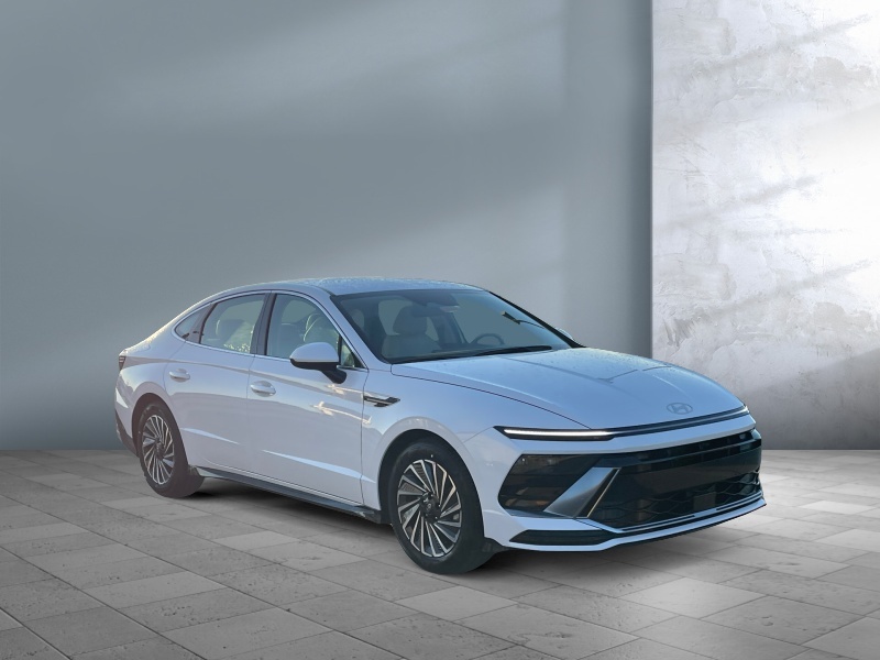 2025 Hyundai Sonata Hybrid