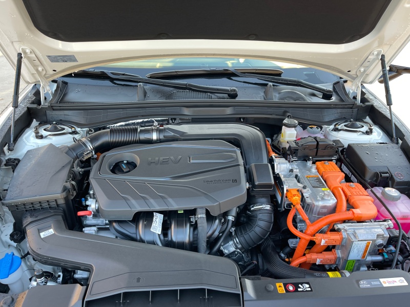 2025 Hyundai Sonata Hybrid