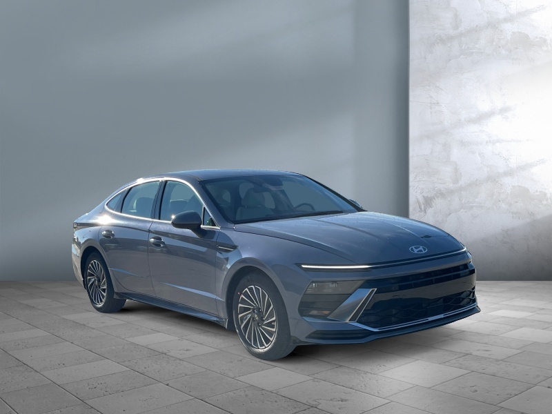 2025 Hyundai Sonata Hybrid