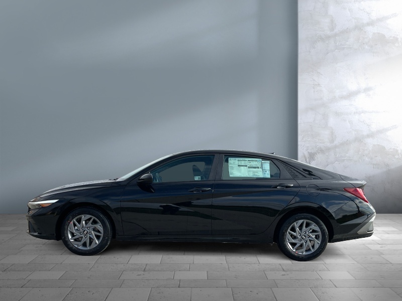 2025 Hyundai Elantra Hybrid