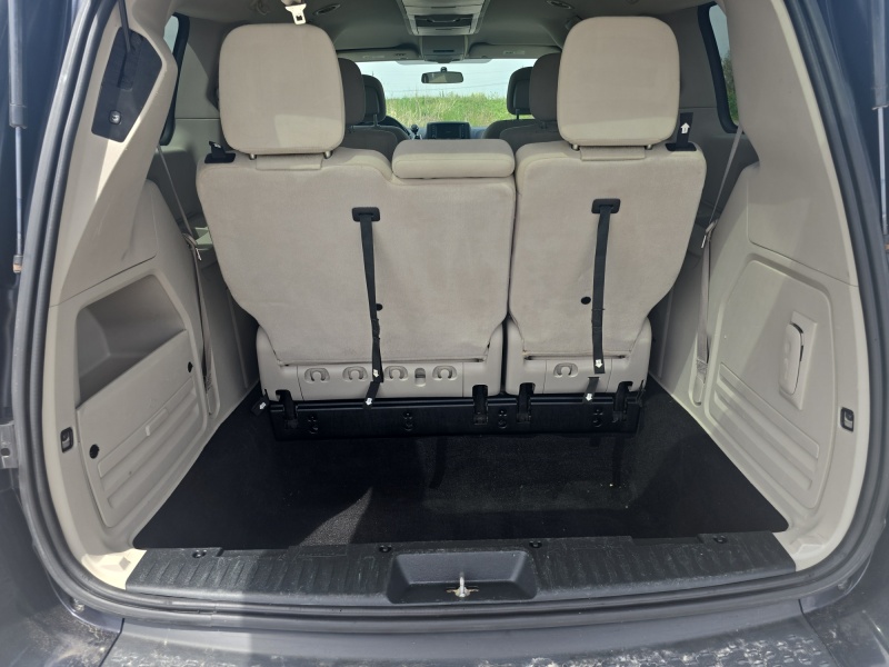 2011 Chrysler Town and Country