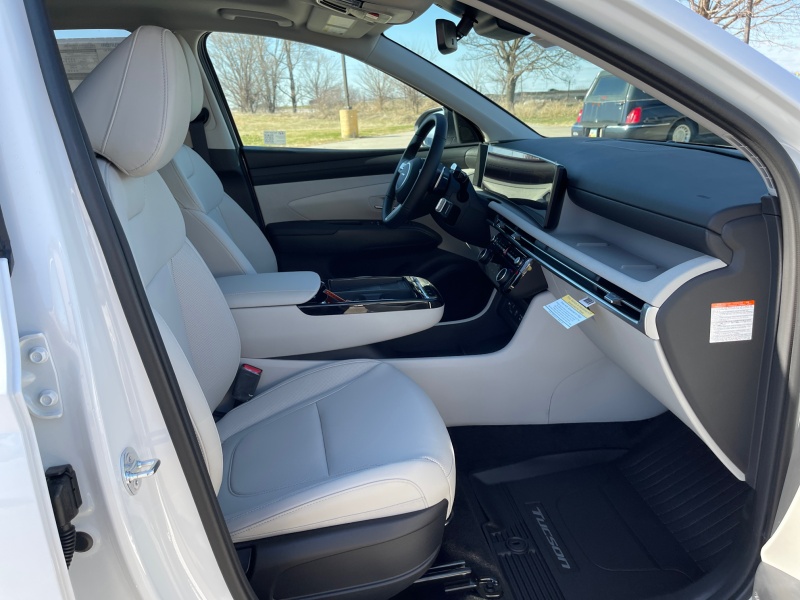 2025 Hyundai Tucson Hybrid