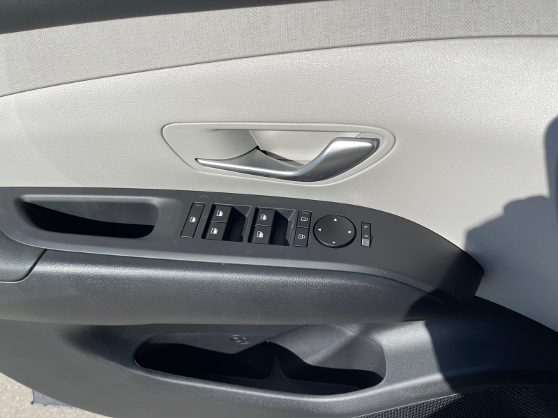 2025 Hyundai Tucson Hybrid
