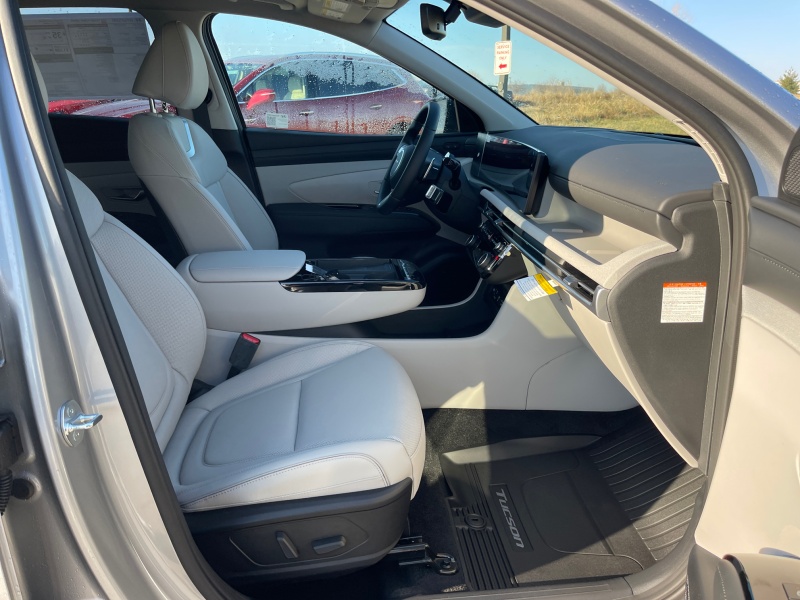 2025 Hyundai Tucson Hybrid