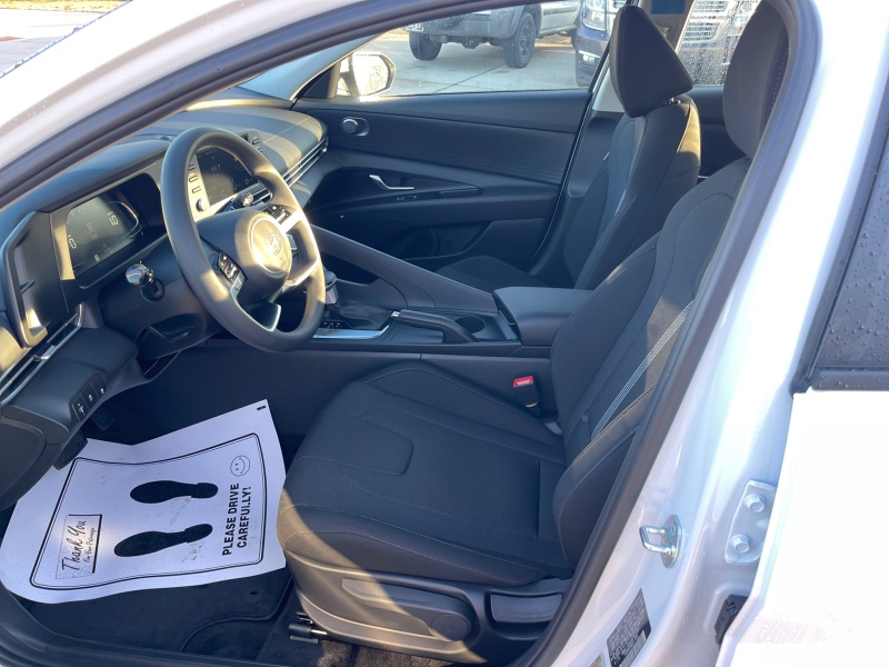 2025 Hyundai Elantra