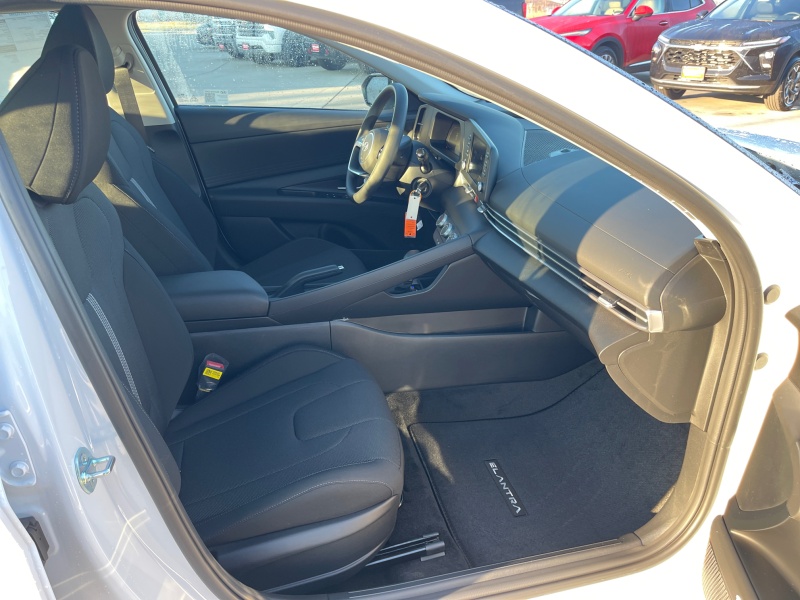 2025 Hyundai Elantra