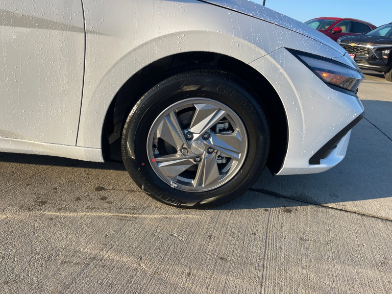 2025 Hyundai Elantra
