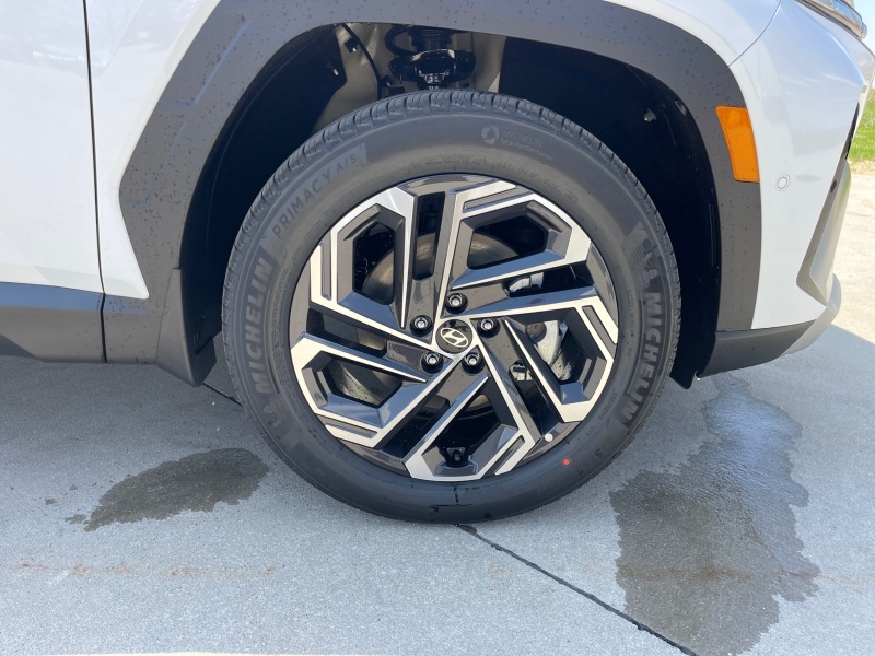 2025 Hyundai Tucson Hybrid