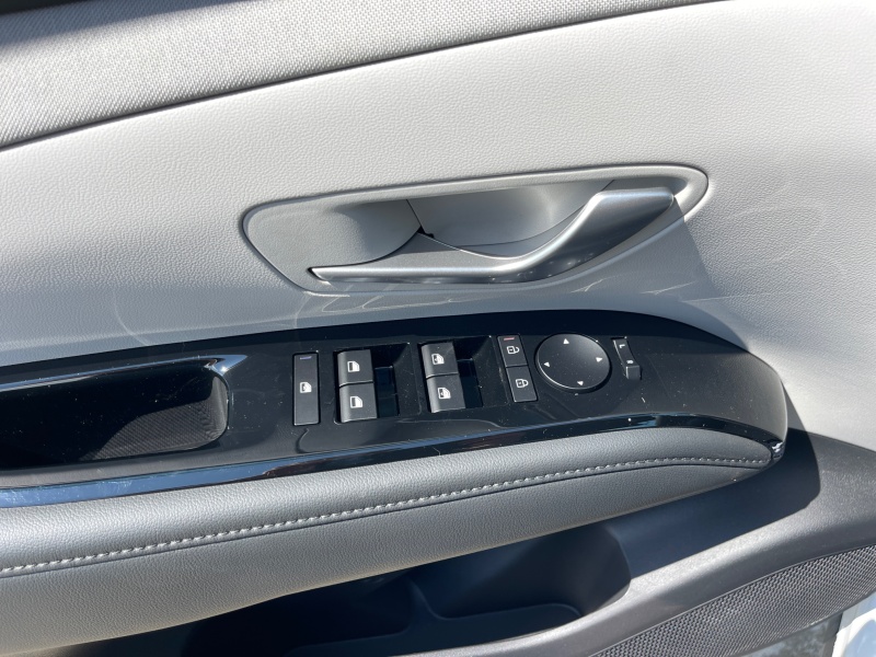 2025 Hyundai Tucson Hybrid