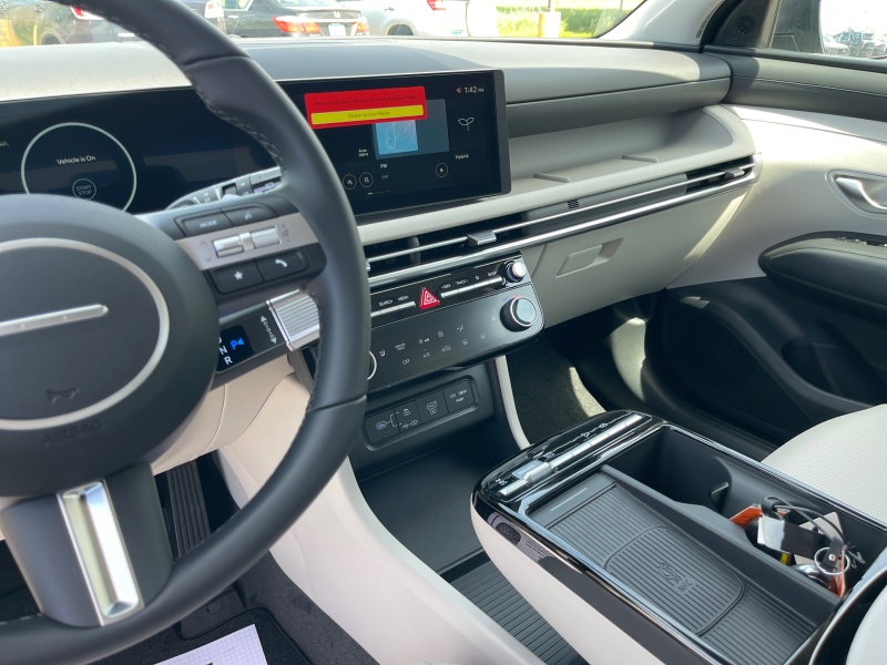2025 Hyundai Tucson Hybrid