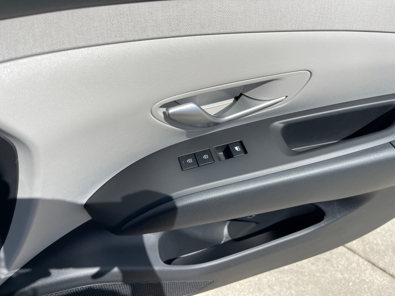 2025 Hyundai Tucson Hybrid