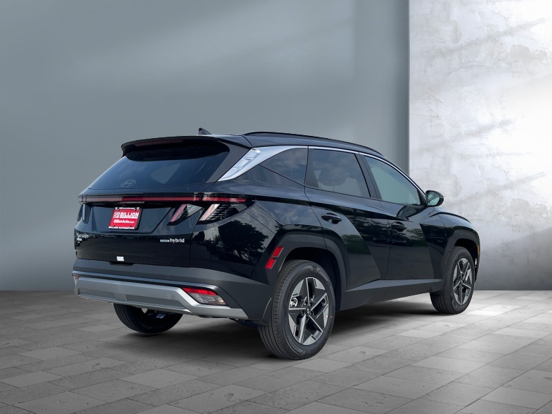 2025 Hyundai Tucson Hybrid