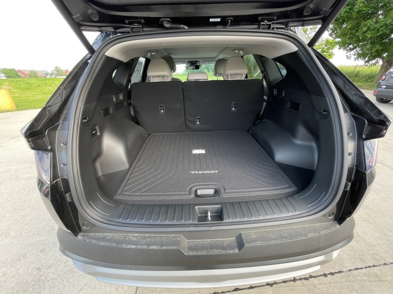 2025 Hyundai Tucson Hybrid