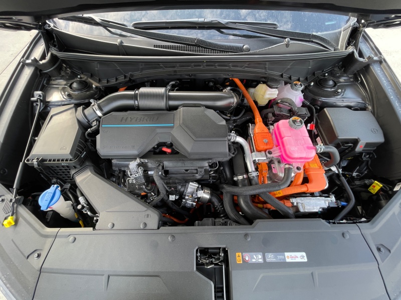 2025 Hyundai Tucson Hybrid