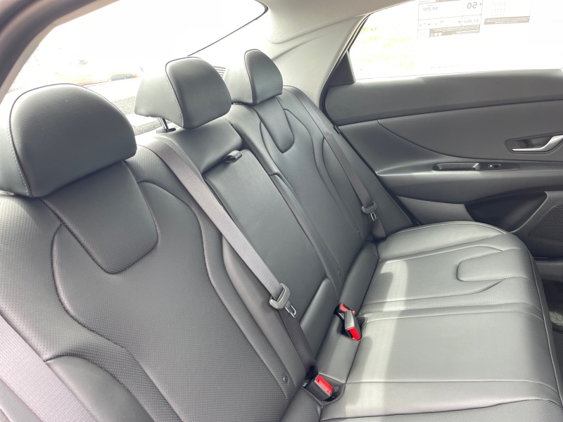 2025 Hyundai Elantra Hybrid