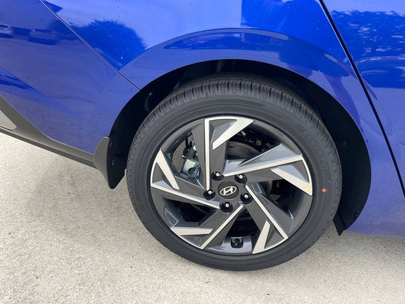2025 Hyundai Elantra Hybrid